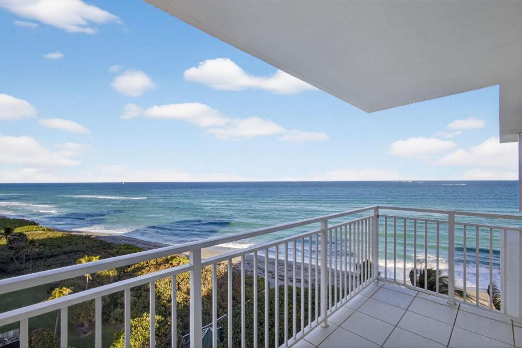 500 Ocean Drive, Unit E9c, Juno Beach, FL 33408 Photo