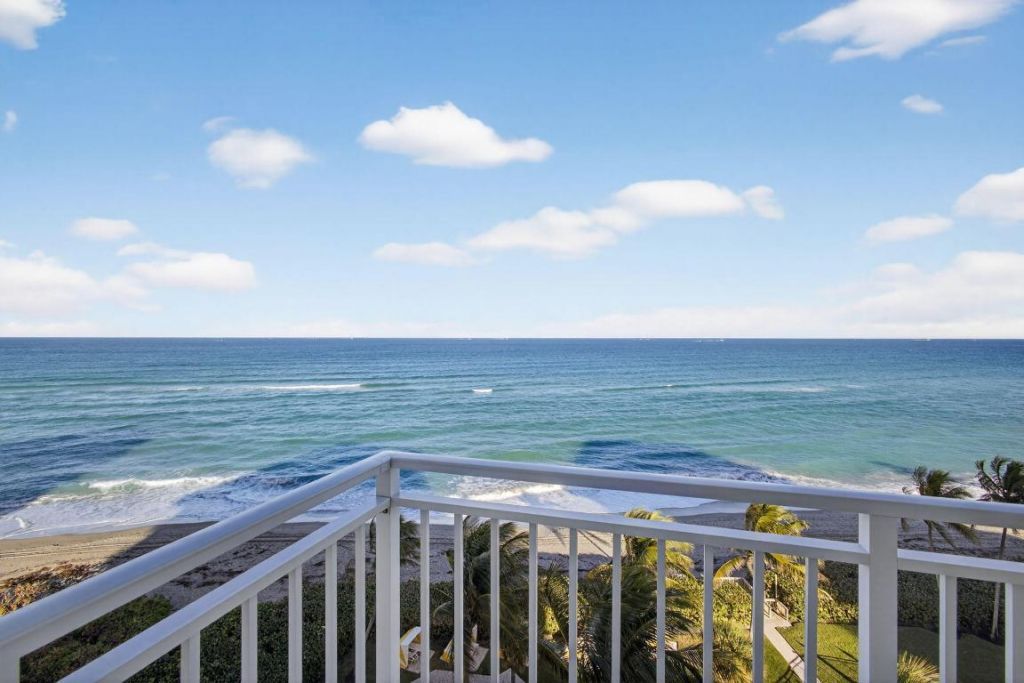 500 Ocean Drive, Unit E9c, Juno Beach, FL 33408 Photo