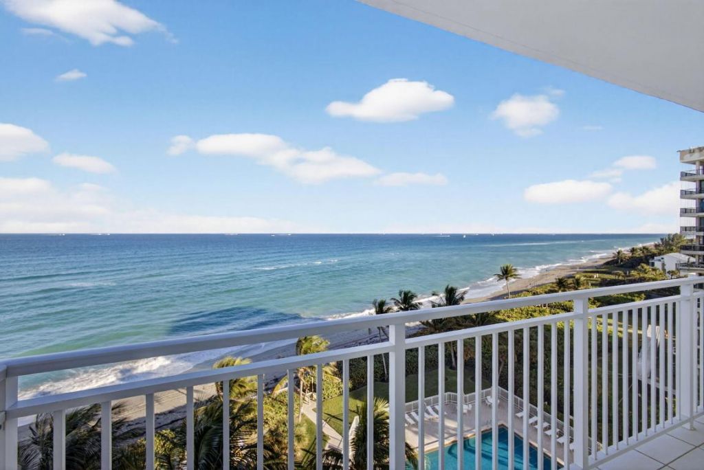 500 Ocean Drive, Unit E9c, Juno Beach, FL 33408 Photo