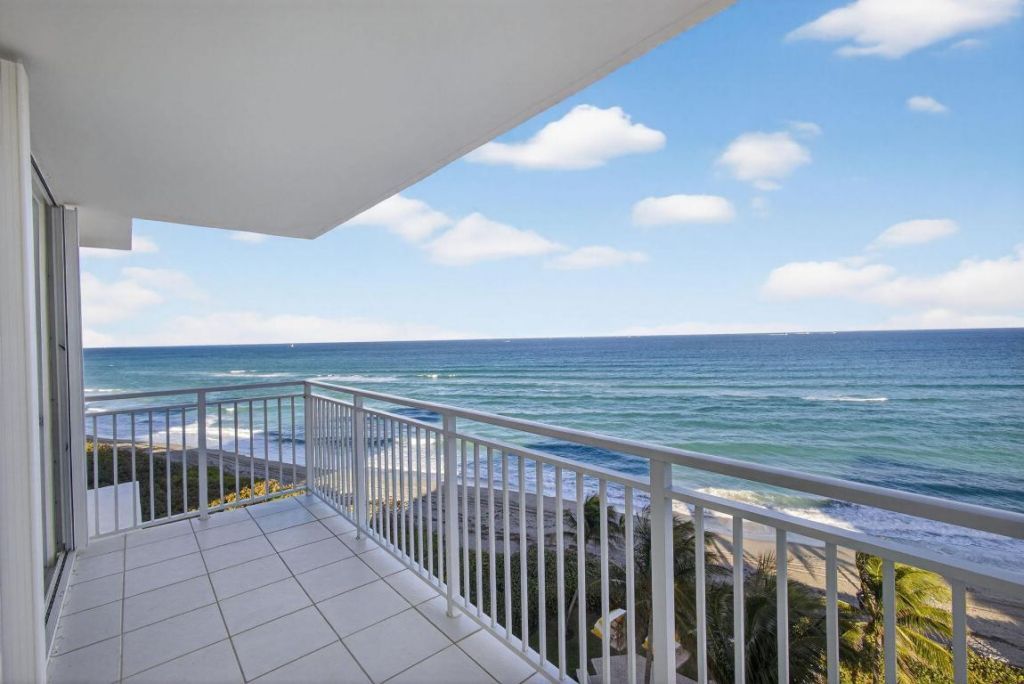 500 Ocean Drive, Unit E9c, Juno Beach, FL 33408 Photo