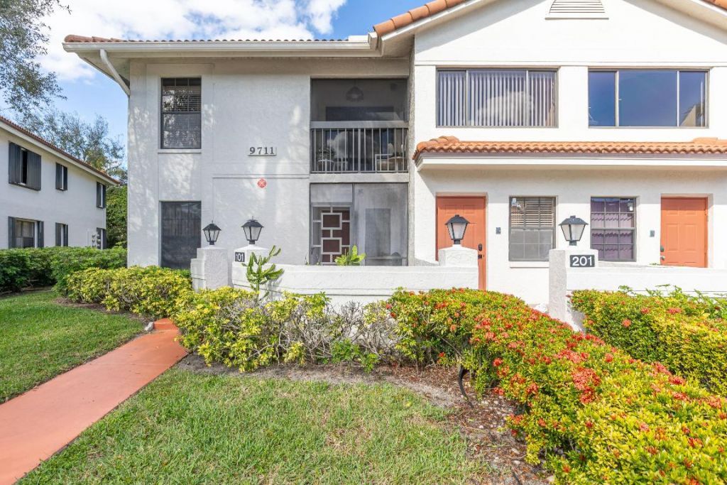 9711 Pavarotti Terrace, Unit 101, Boynton Beach, FL 33437 Photo