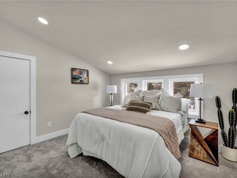 4498 South Hills Drive, Cleveland, OH 44109 Photo 29