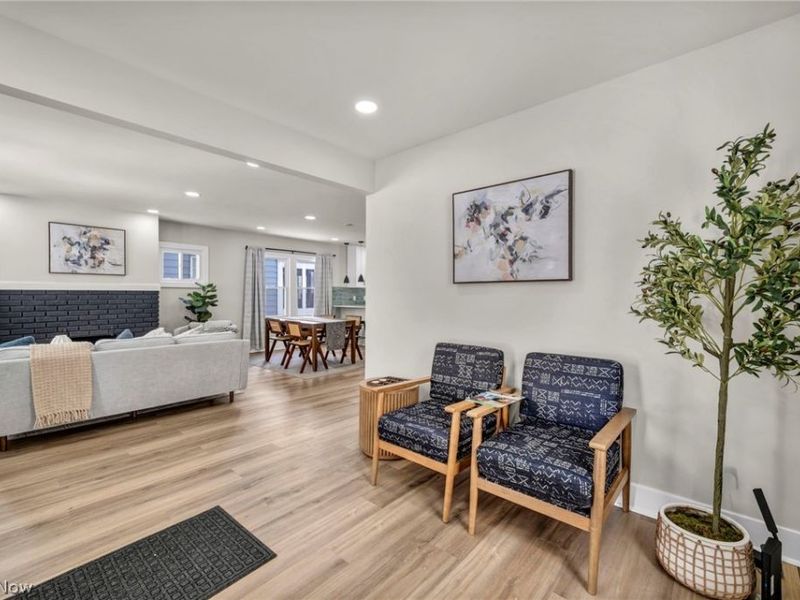 4498 South Hills Drive, Cleveland, OH 44109 Photo 3