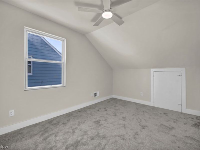 4498 South Hills Drive, Cleveland, OH 44109 Photo 36