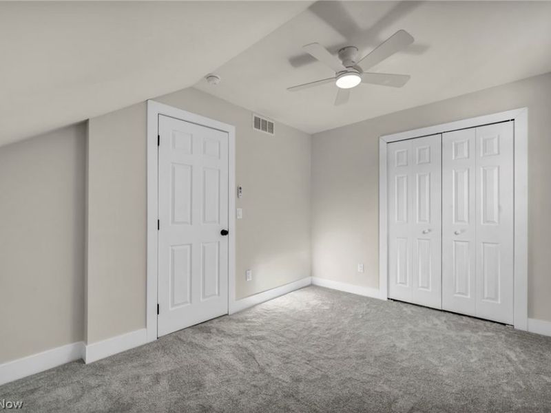 4498 South Hills Drive, Cleveland, OH 44109 Photo 37