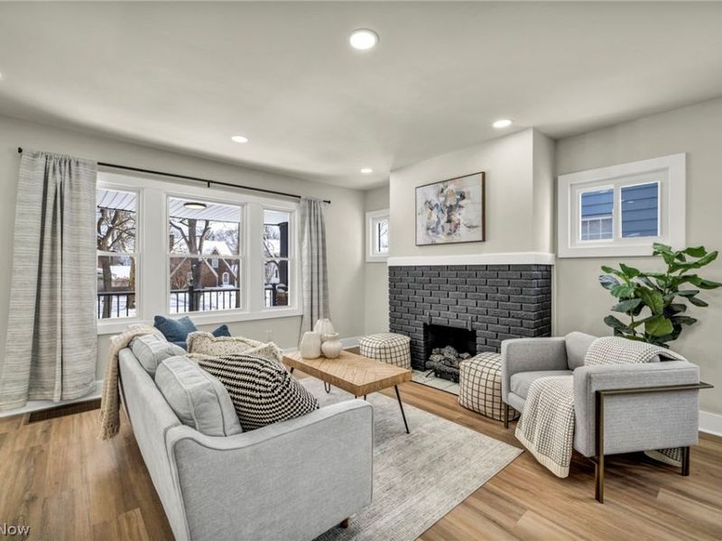 4498 South Hills Drive, Cleveland, OH 44109 Photo 5