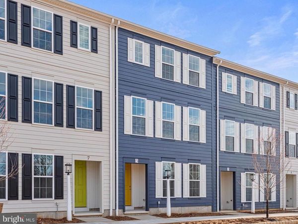 5 ANN STREET, CARLISLE, PA 17015