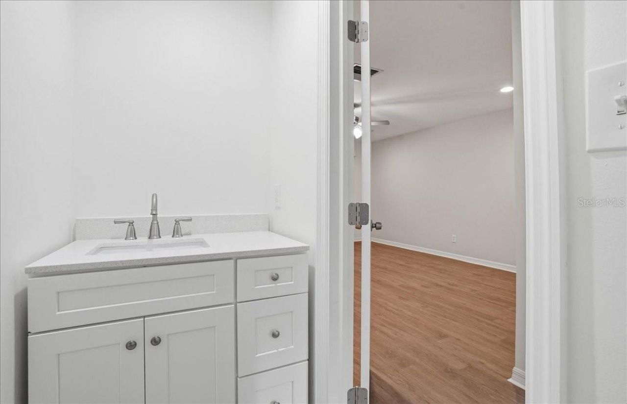 8511 12th Way N, Unit A, Saint Petersburg, FL 33702 Photo