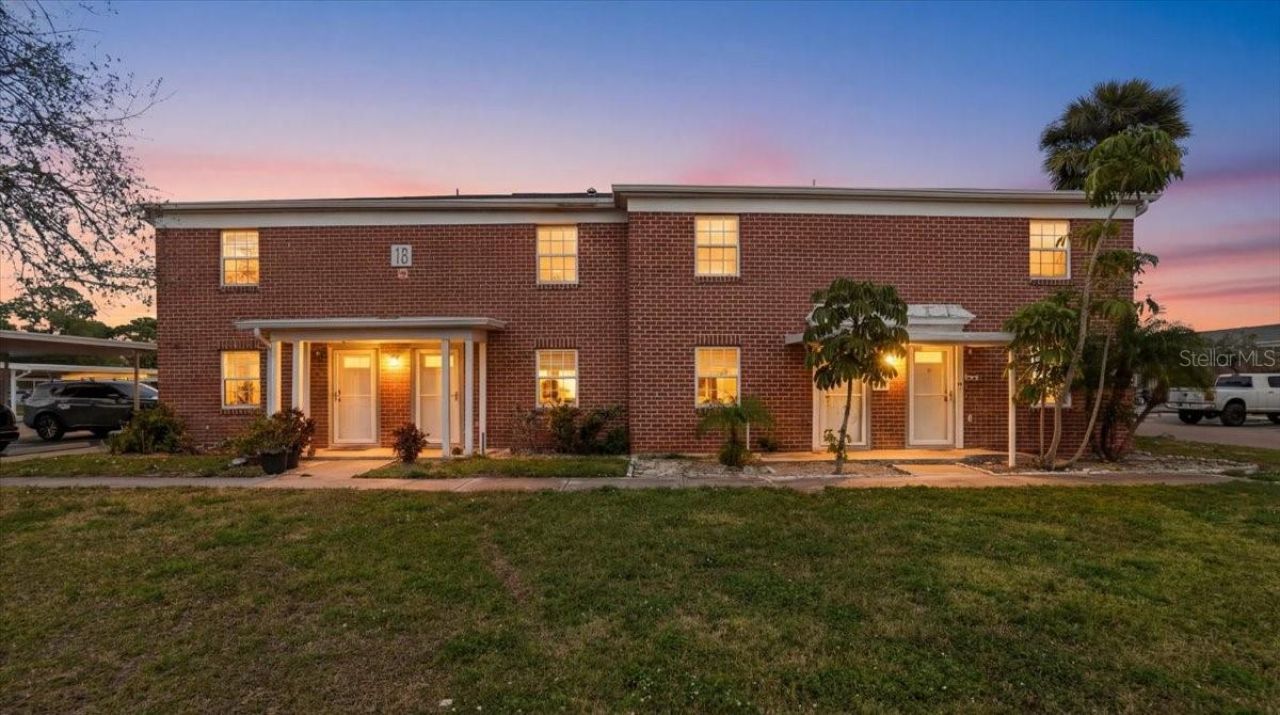 8511 12th Way N, Unit A, Saint Petersburg, FL 33702 Photo