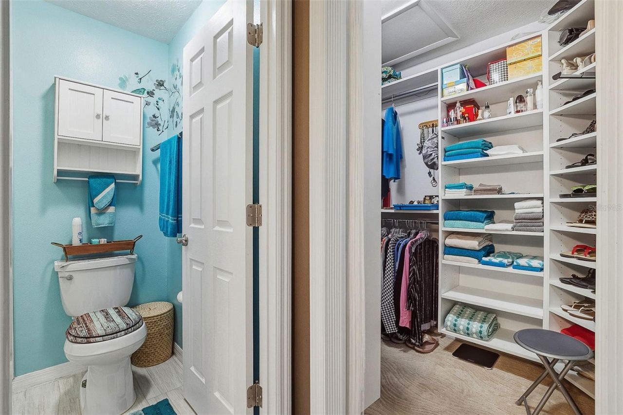 7728 34th Court E, Sarasota, FL 34243 Photo