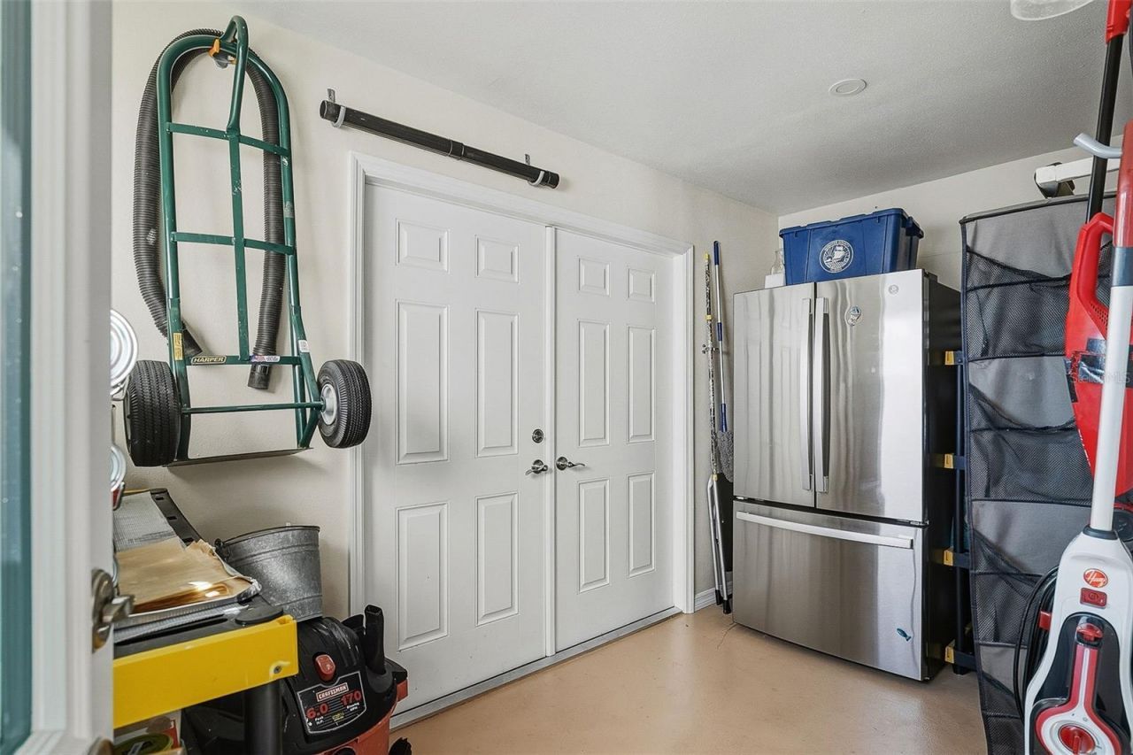 7728 34th Court E, Sarasota, FL 34243 Photo