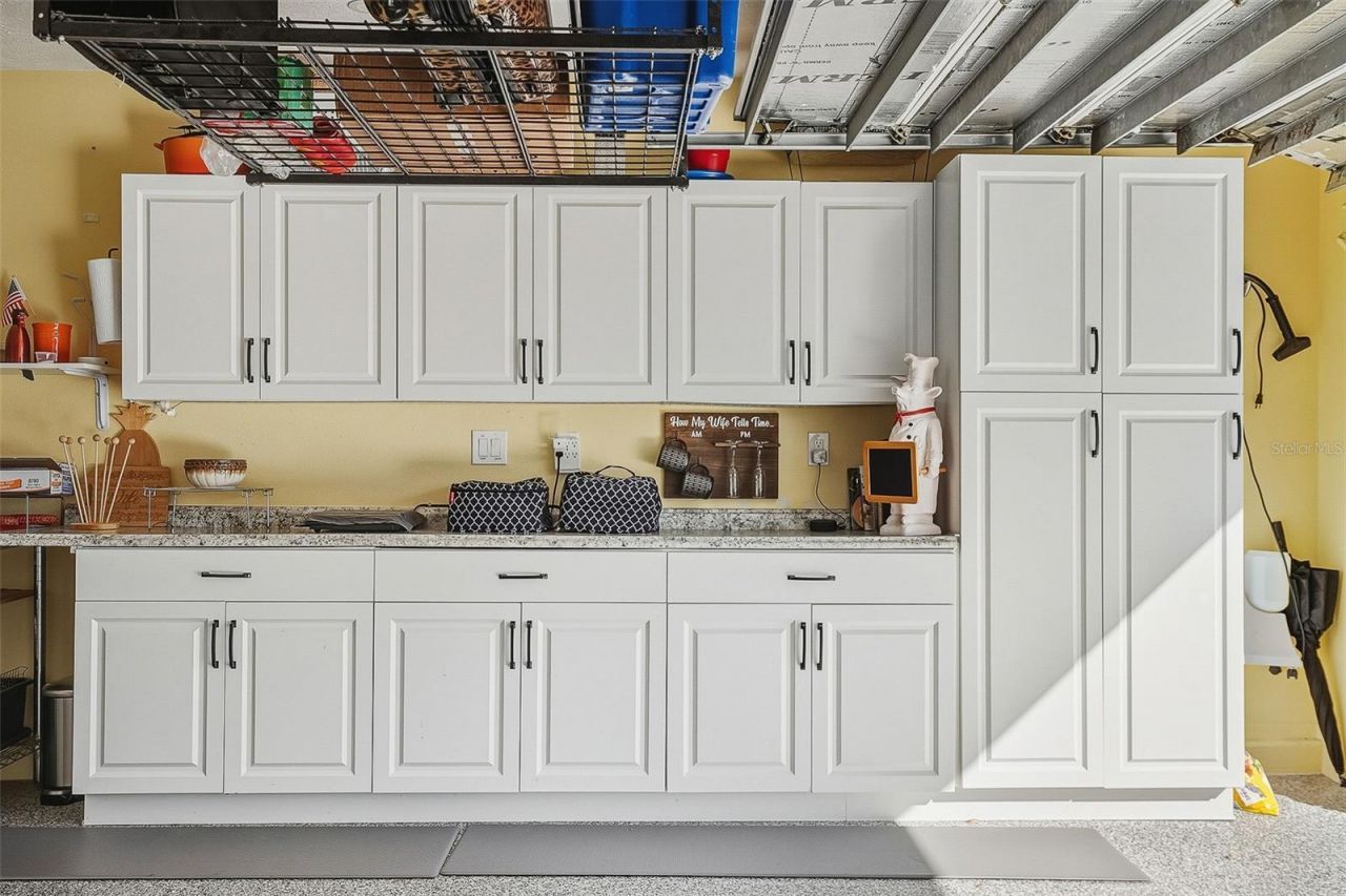 7728 34th Court E, Sarasota, FL 34243 Photo