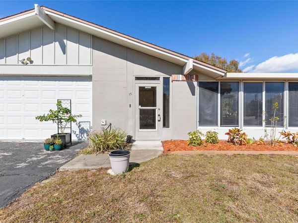 15 CLARK LANE, PALM COAST, FL 32137