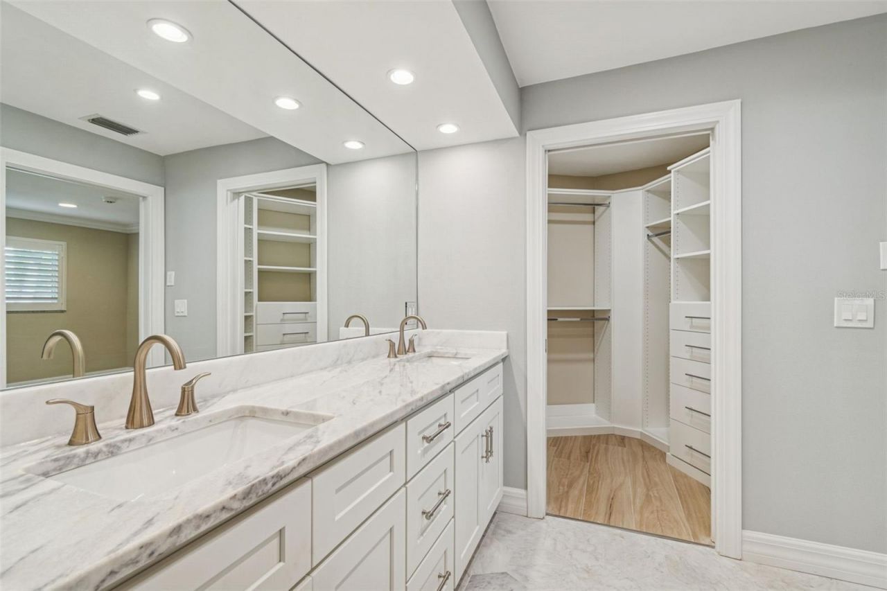 7864 9th Avenue S, Saint Petersburg, FL 33707 Photo