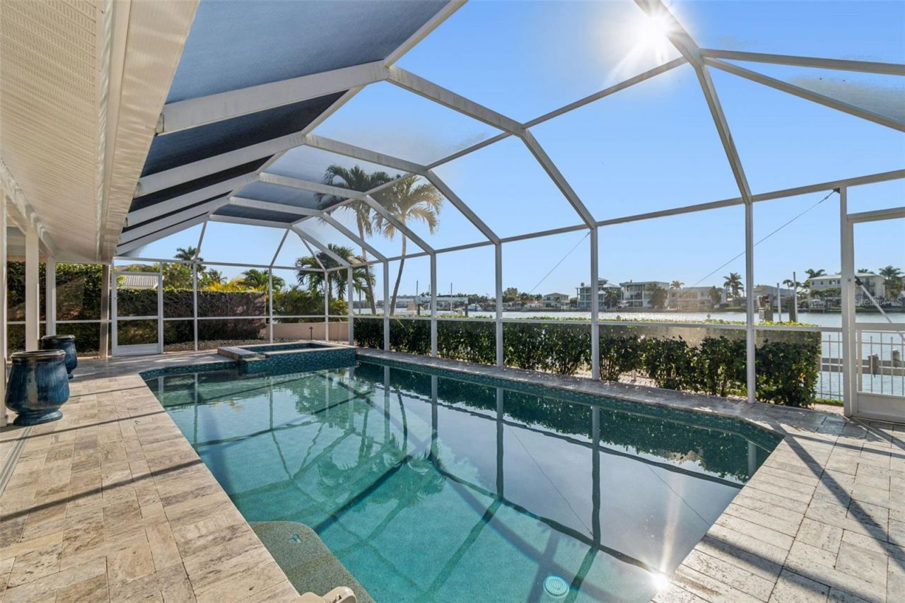 7864 9th Avenue S, Saint Petersburg, FL 33707 Photo