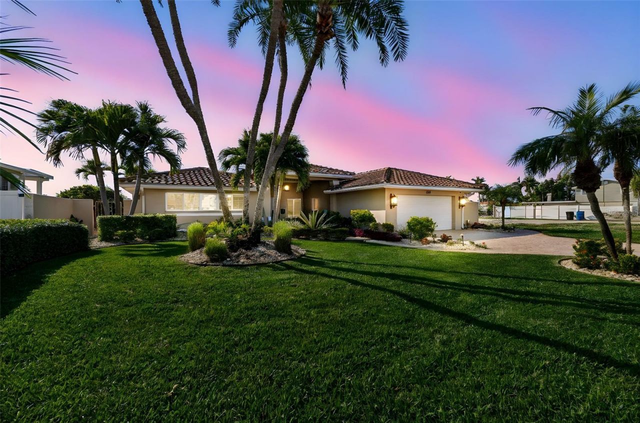 7864 9th Avenue S, Saint Petersburg, FL 33707 Photo