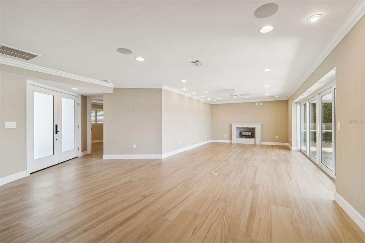 7864 9th Avenue S, Saint Petersburg, FL 33707 Photo