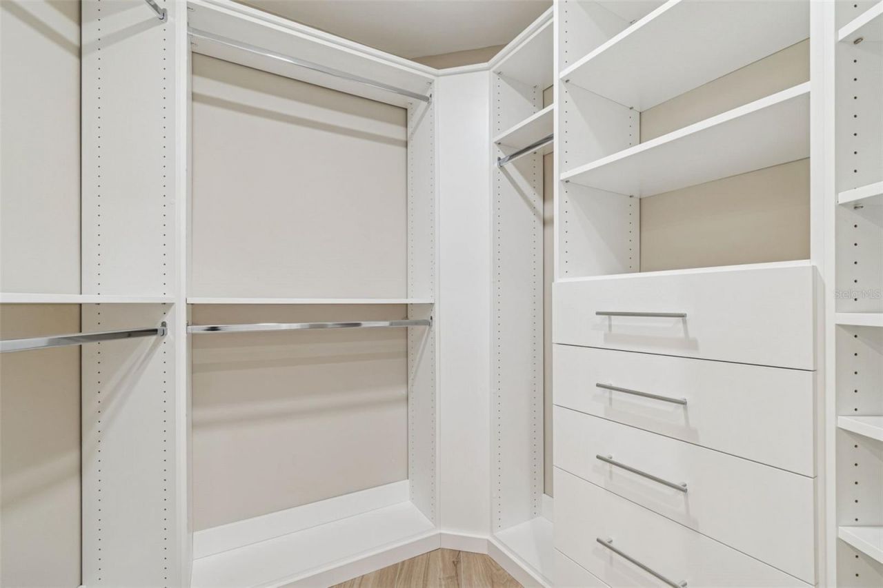 7864 9th Avenue S, Saint Petersburg, FL 33707 Photo