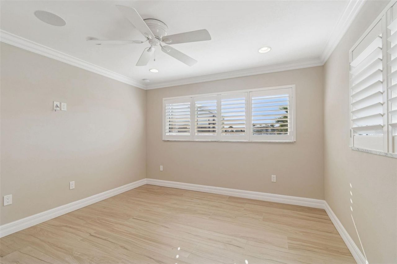 7864 9th Avenue S, Saint Petersburg, FL 33707 Photo