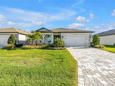 9135 BARRIER COAST TRAIL, PARRISH, FL 34219