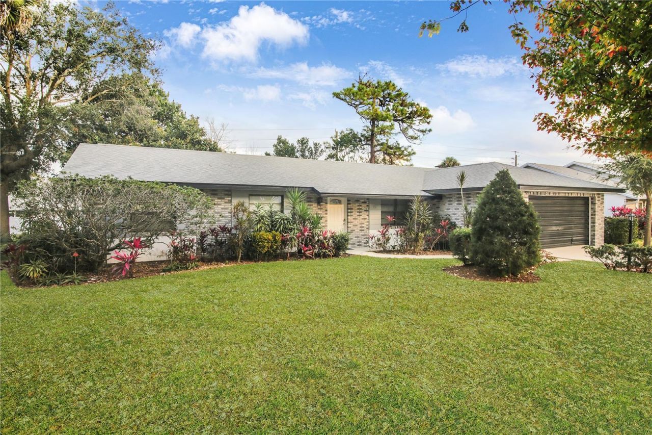 937 Chickadee Drive, Port Orange, FL 32127 Photo