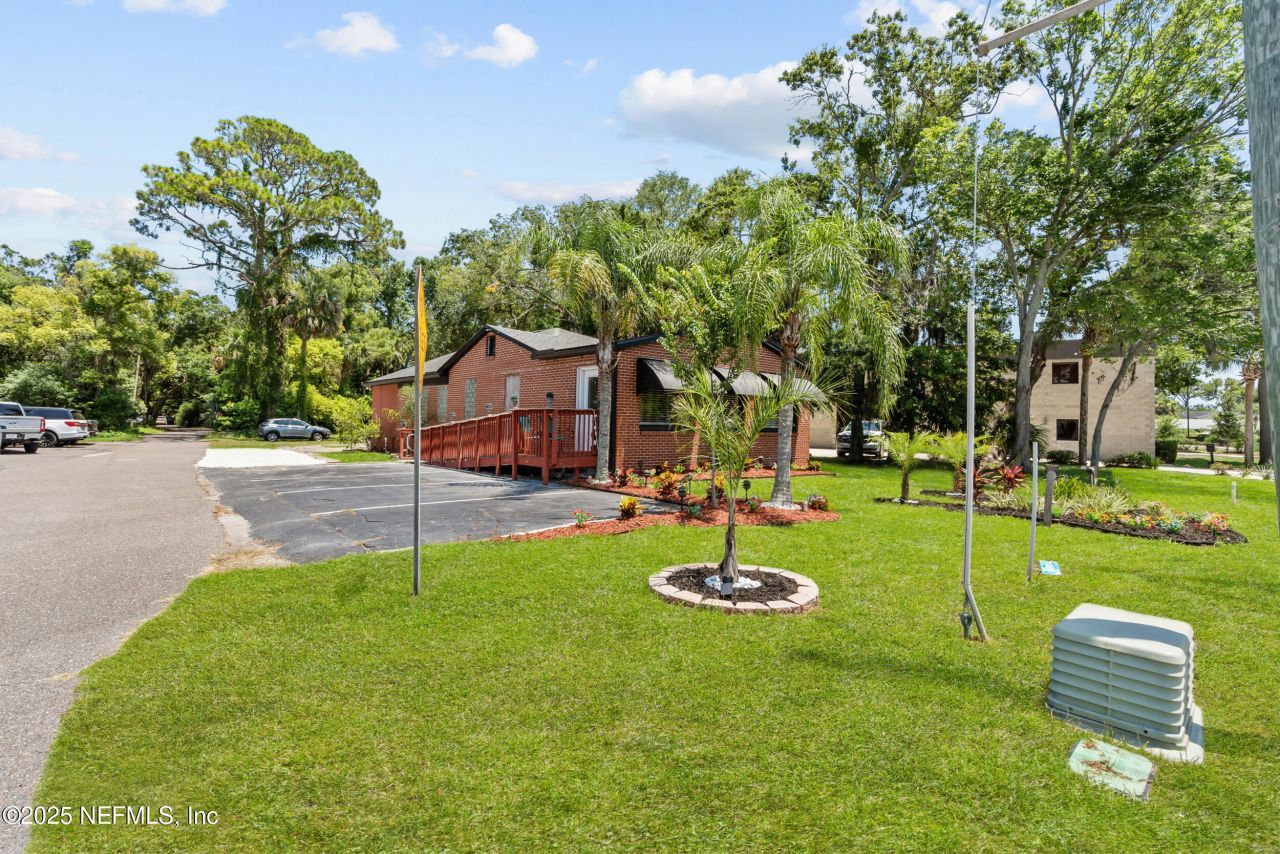 1887 Mayport Road, Atlantic Beach, FL 32233 Main Photo