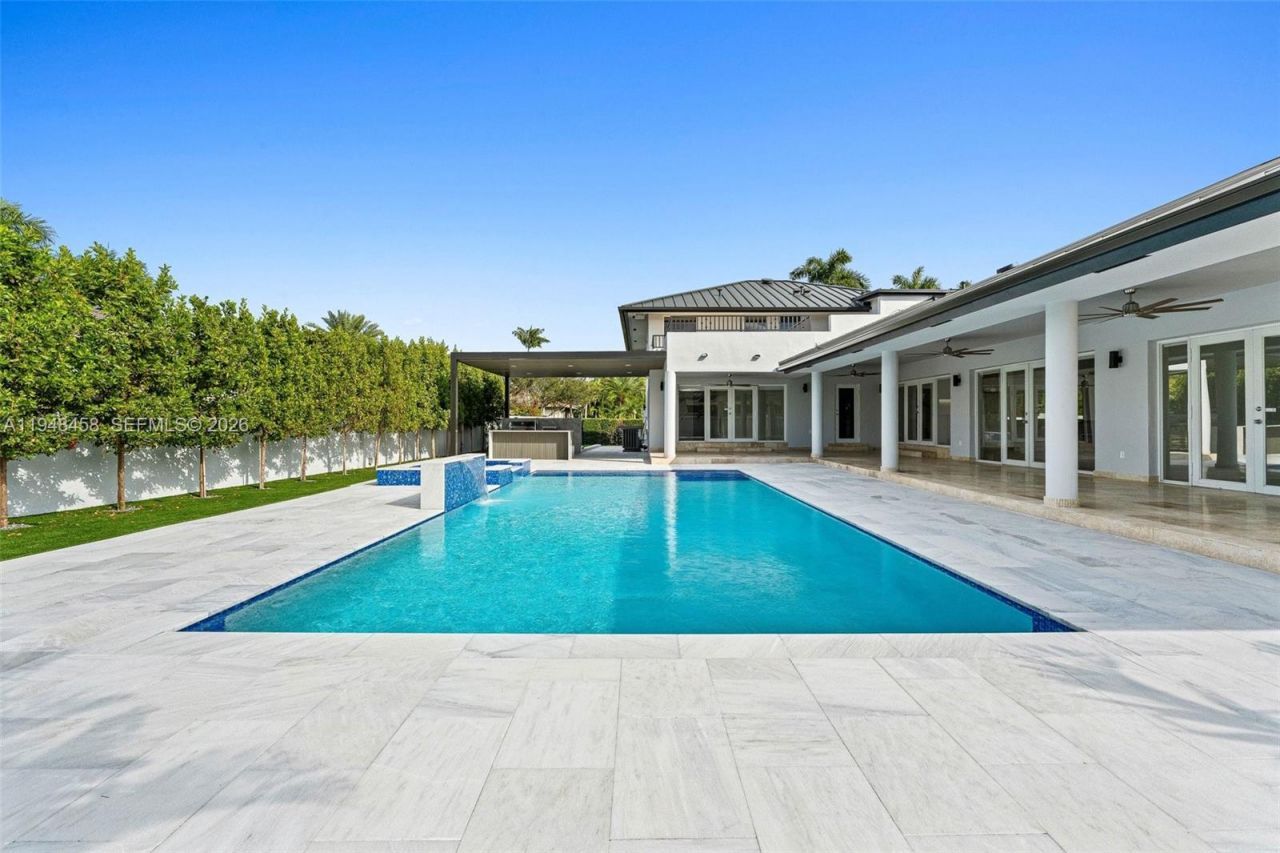 9901 NW 130th St , Hialeah Gardens, FL 33018 Photo