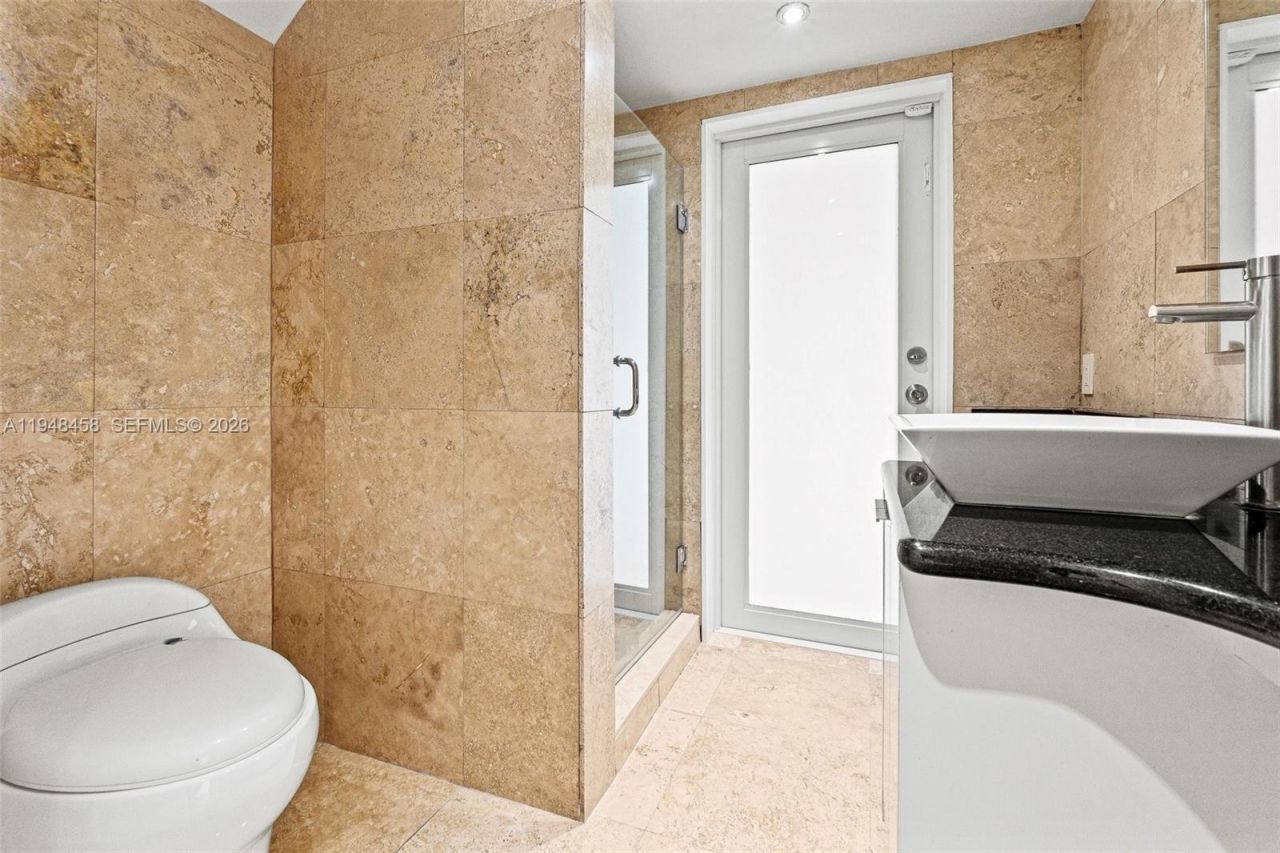 9901 NW 130th St , Hialeah Gardens, FL 33018 Photo