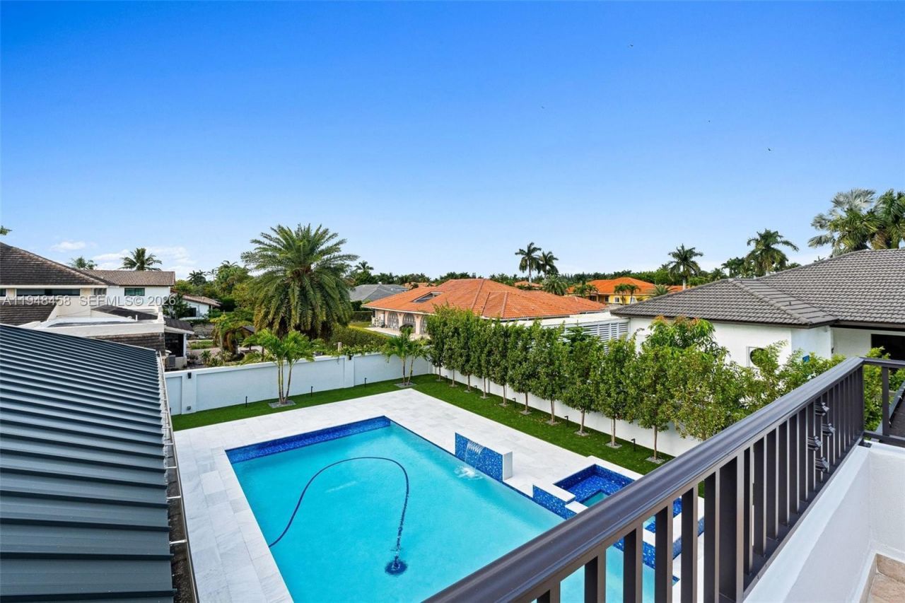 9901 NW 130th St , Hialeah Gardens, FL 33018 Photo