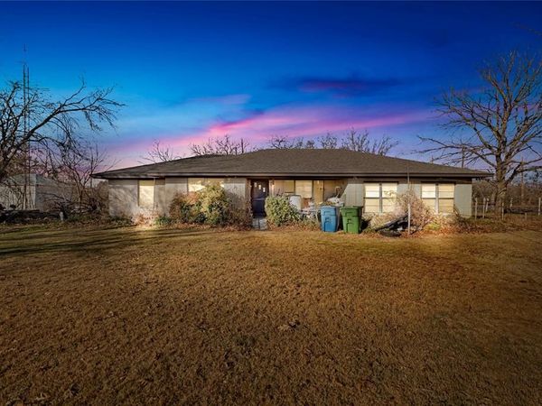 701 Keaton Road S, Sanger, TX 76266