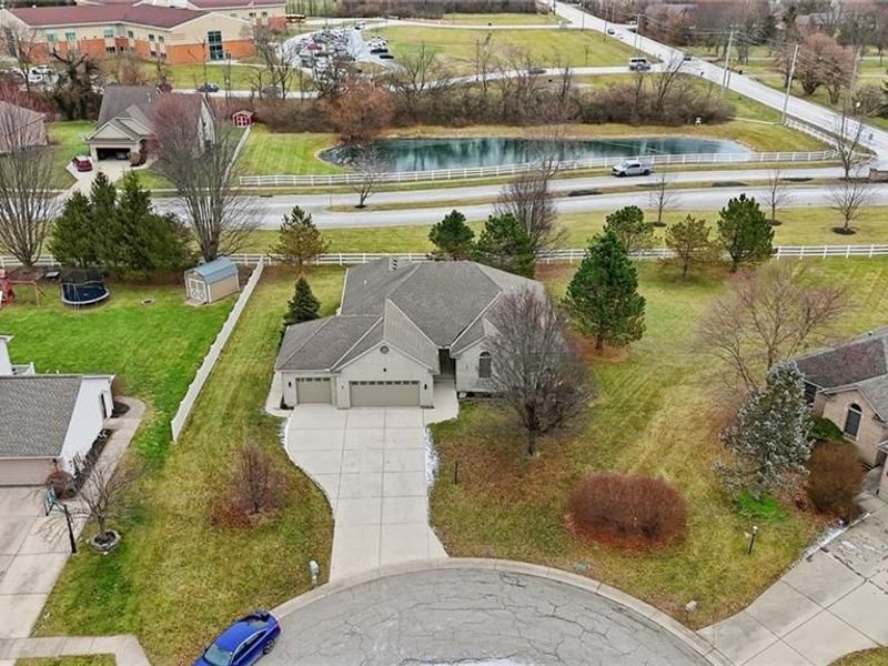 9048 Bedford Court, Clearcreek Township, OH 45458 Photo 29