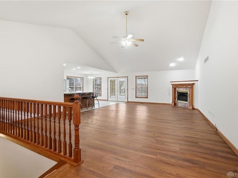 9048 Bedford Court, Clearcreek Township, OH 45458 Photo 5