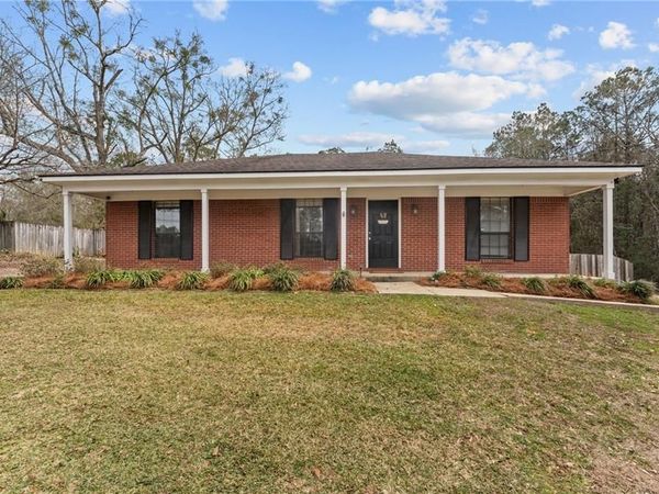 814 Deer Run Drive, Saraland, AL 36571