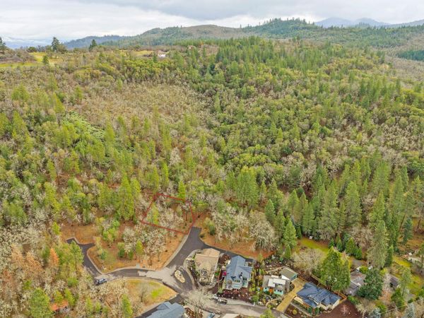 400 Josephines Way, Jacksonville, OR 97530