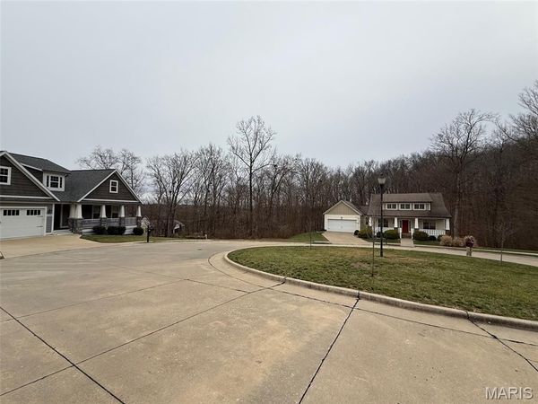 2304 Brister Hill Drive, Cape Girardeau, MO 63701