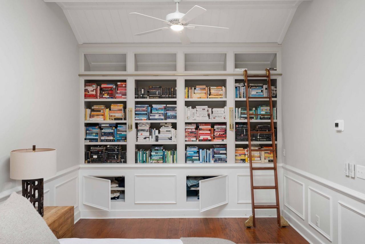 100 Queen Street Photo 23