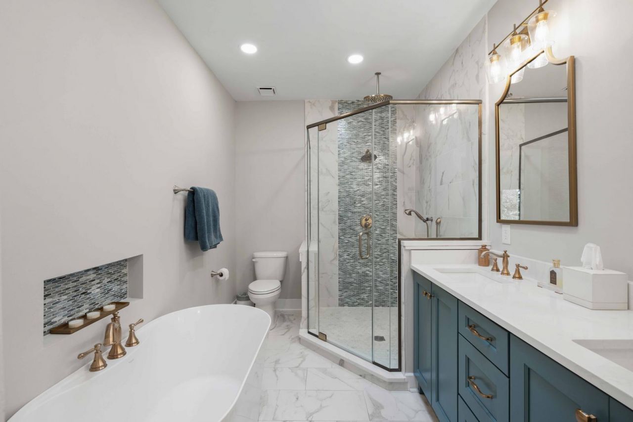 100 Queen Street Photo 24