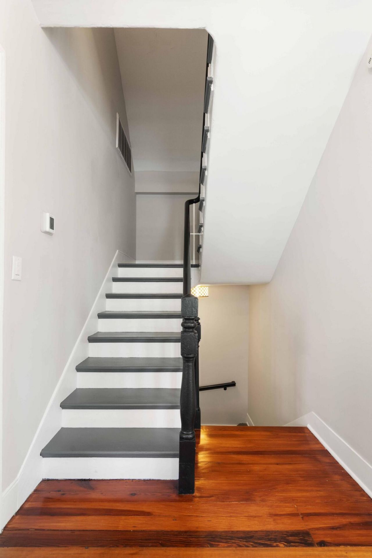 100 Queen Street Photo 52