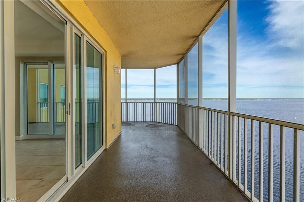 2745 1st St, Unit 1406, Fort Myers, FL 33916 Photo