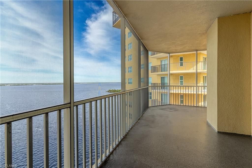 2745 1st St, Unit 1406, Fort Myers, FL 33916 Photo
