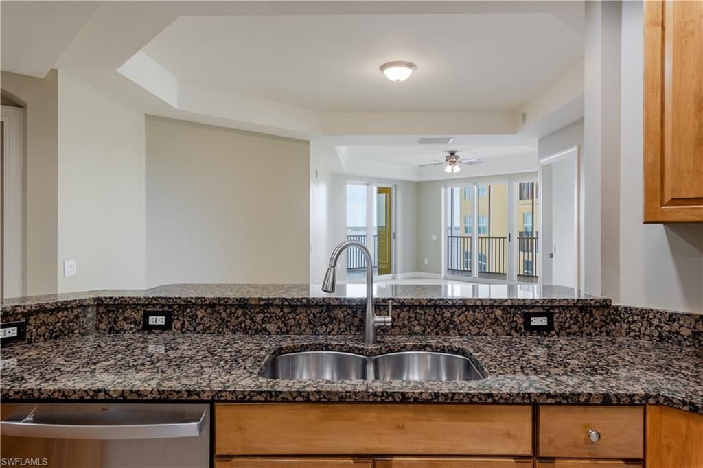 2745 1st St, Unit 1406, Fort Myers, FL 33916 Photo