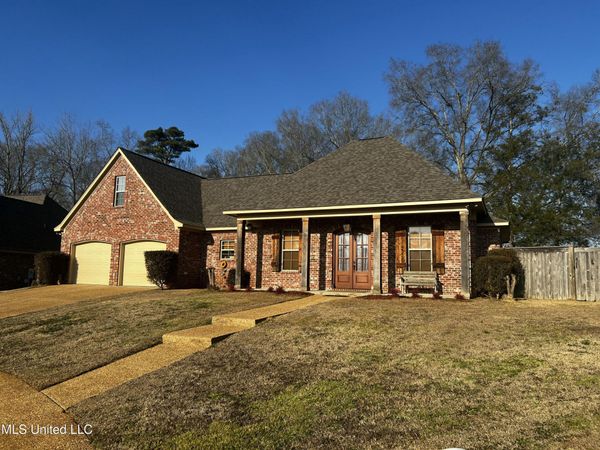 506 Orchard Brook Court, Florence, MS 39073