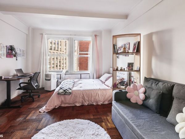 433 W 34TH Street , Unit 5M, Manhattan, NY 10001