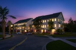 136 Etta Way photo 4