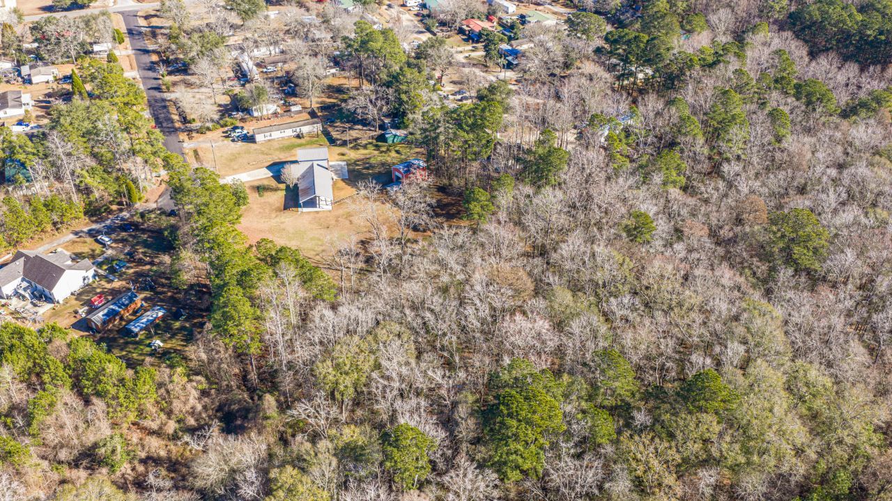 325 Linden Court Photo 90