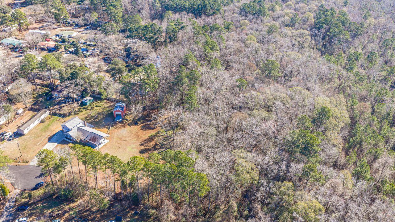 325 Linden Court Photo 91