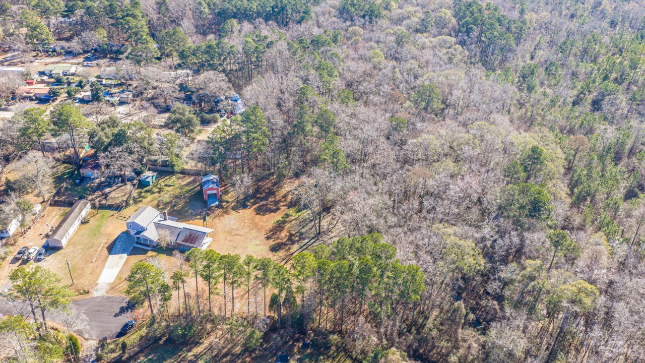 325 Linden Court Photo 92