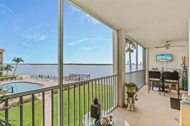 100 Paradise Harbour Boulevard, Unit 306, North Palm Beach, FL 33408 Photo