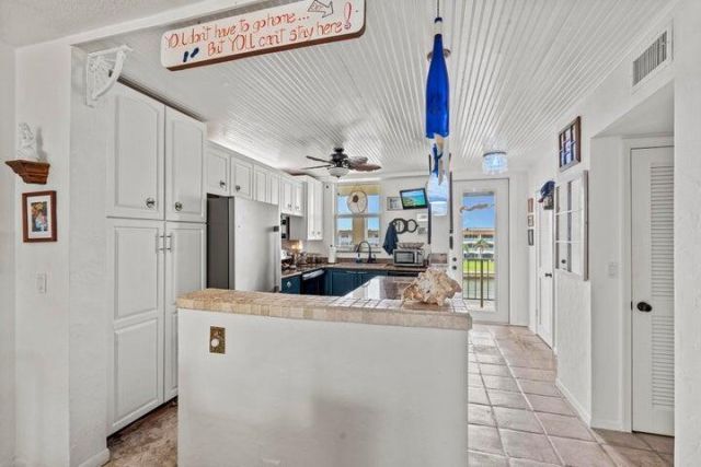 100 Paradise Harbour Boulevard, Unit 306, North Palm Beach, FL 33408 Photo