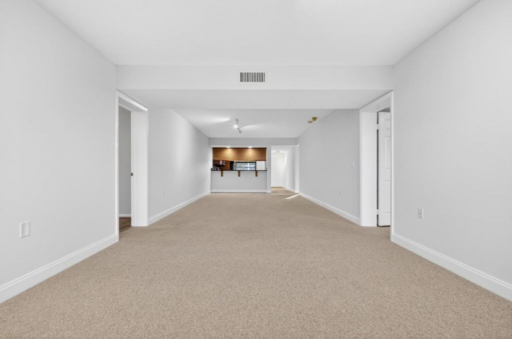 3507 Village Boulevard, Unit 401, West Palm Beach, FL 33409 Photo